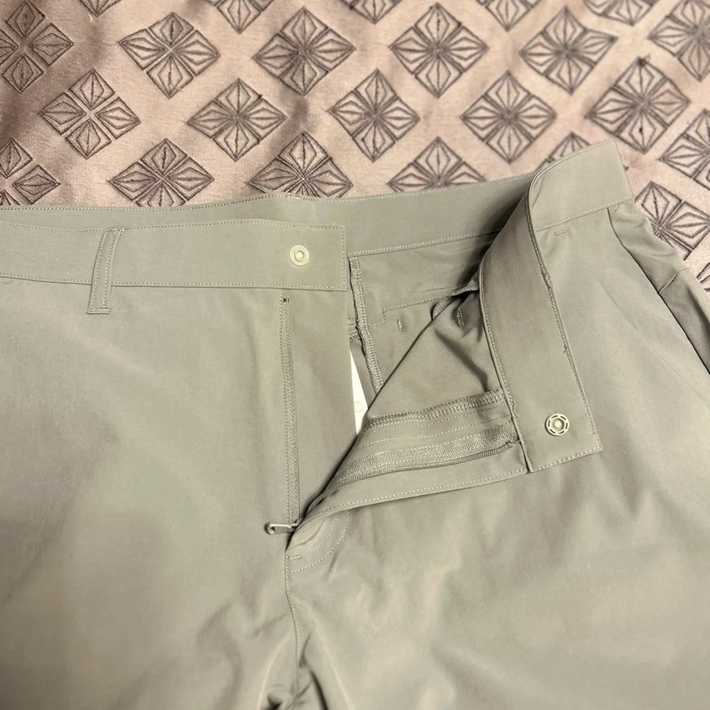 Fabletics Gray Tech Shorts - Picture 3 of 6